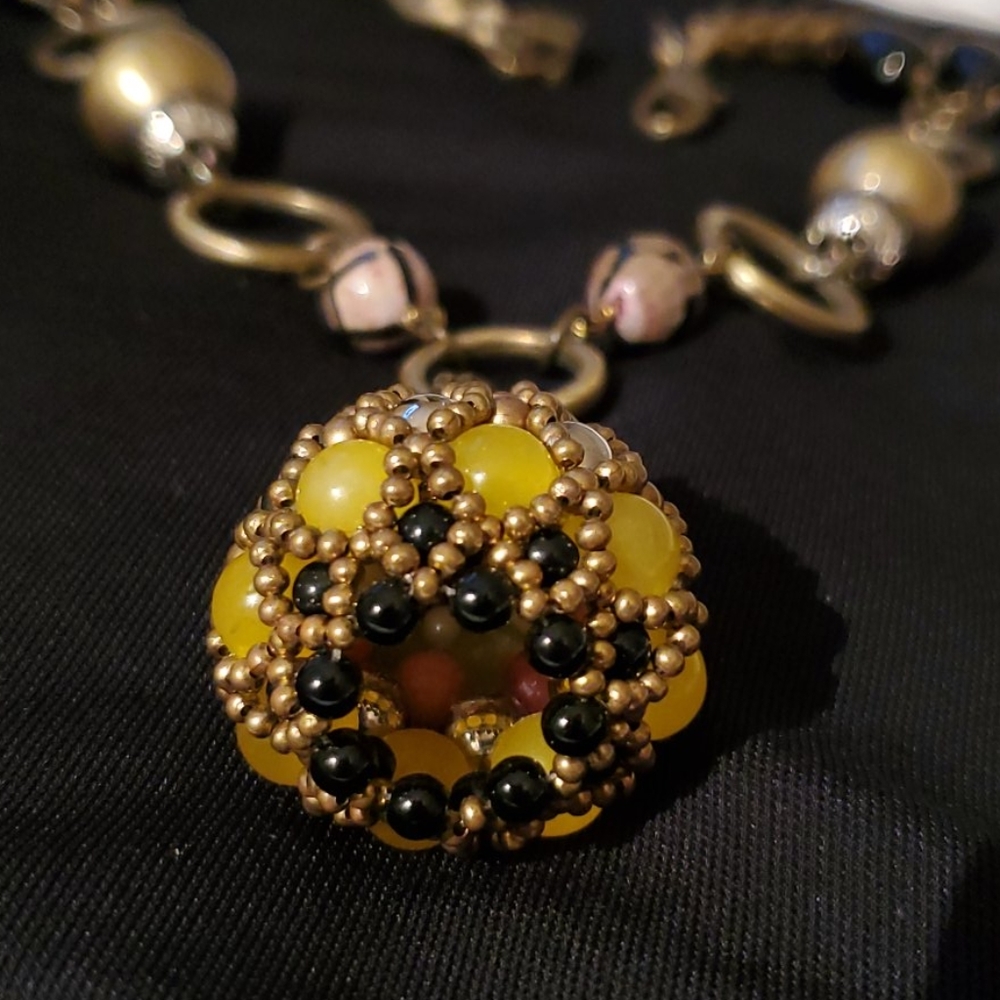 Necklace - Picture 2 of 6
